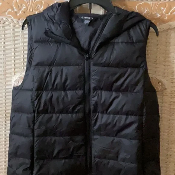 Aire Puffer Vest EUC by Athleta - Picture 4 of 12